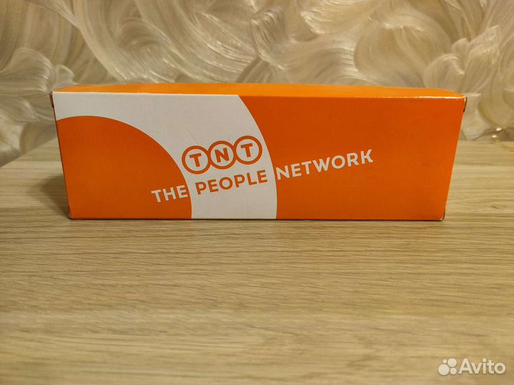 Модель грузовика TNT