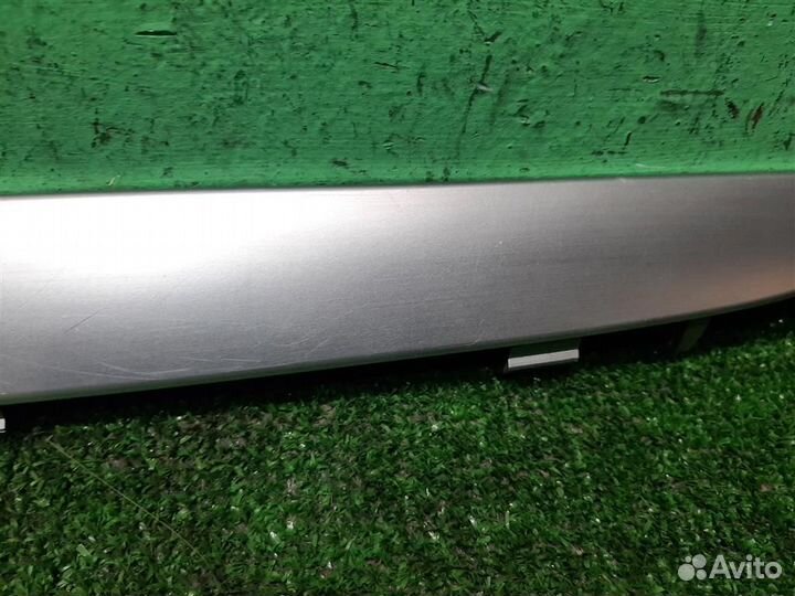 Накладка торпедо правая Subaru Legacy/ Outback BM