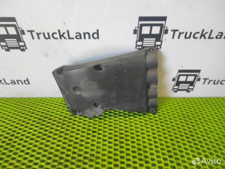 Крышка кабельной шахты кабины Man Tgx 2012