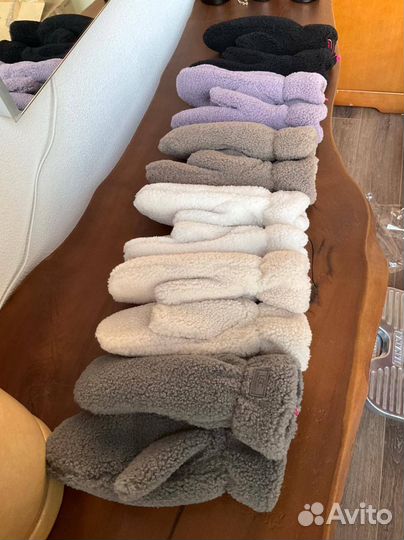 Варежки теплые ugg