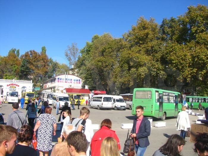 Супертрафик. под Магазин/Общепит пл. Захарова 64 м