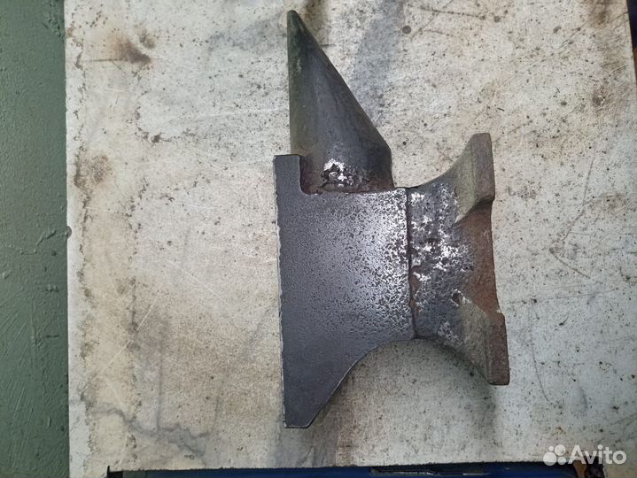 Кузнечная наковальня