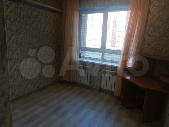 3-к. квартира, 64 м², 2/8 эт.