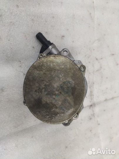 Насос вакуумный Volkswagen Touareg GP BKS 2005