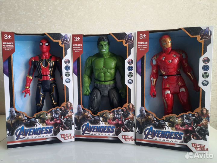 Железный человек, Человек паук, Халк, Танос