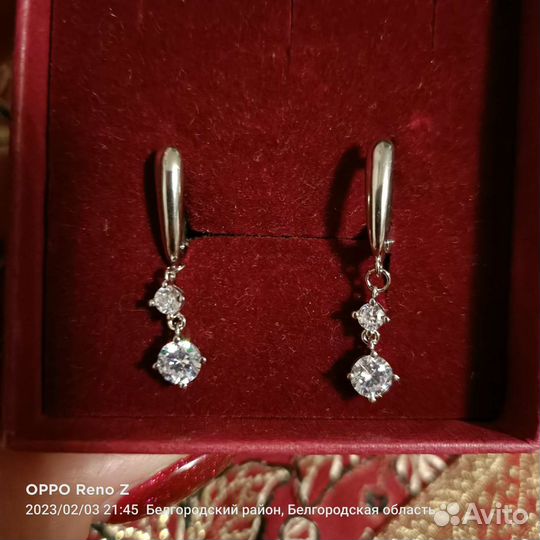 Серебряные серьги с фианитами