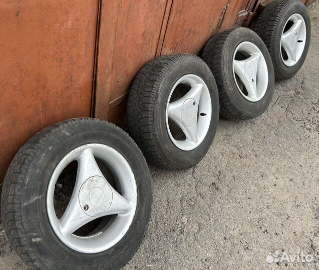 Диски R13 с резиной на классику ваз