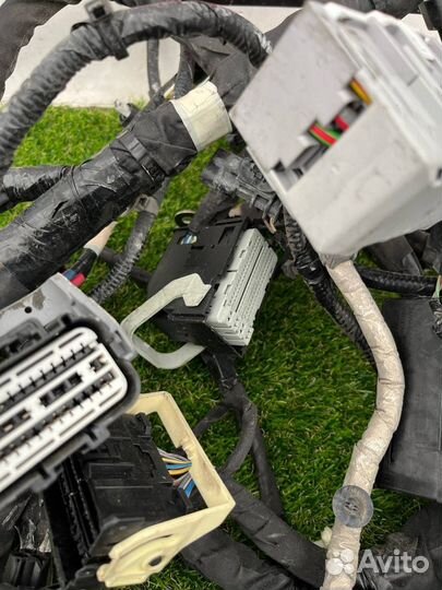 Проводка подкапотная Ford Explorer 6 U625 2020