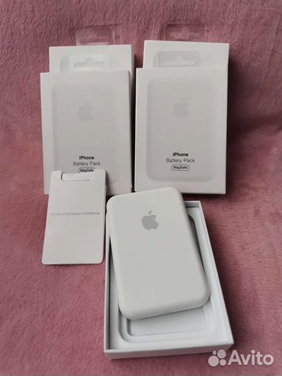 Беспроводной зарядник magsafe battery pack
