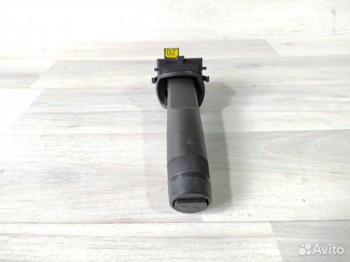 Переключатель дворников Opel Astra J A16XER 2010