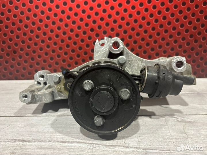 Помпа Bmw 6 G32 B48B20B 2017