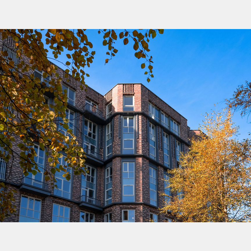 2-к. квартира, 79,6 м², 9/9 эт.