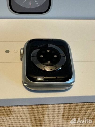 Apple Watch Series 8 41mm starlight