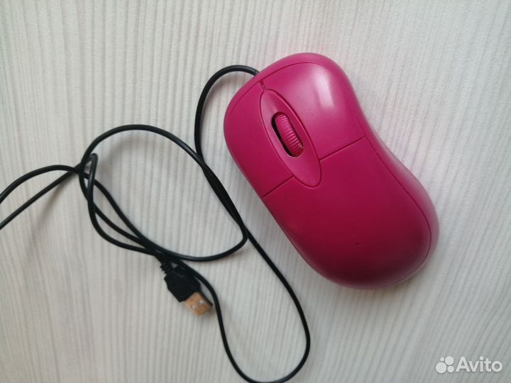 Компьютерная мышь розовая
