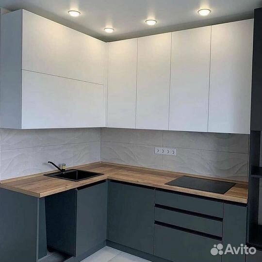 Кухни на заказ / Кухонный гарнитур