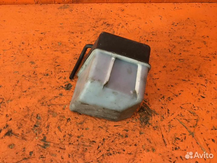 Бачок расширительный Hyundai Terracan 25440-H1301