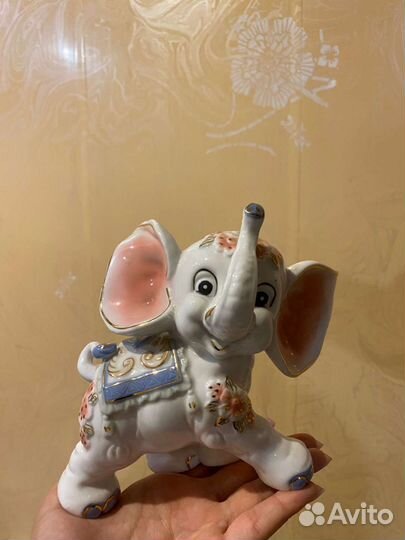 Статуэтка слоник