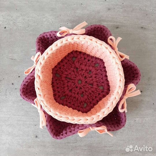 Корзина интерьерная