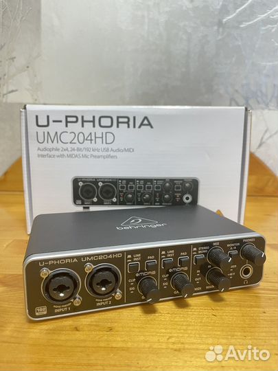 Behringer U-phoria UMC204HD