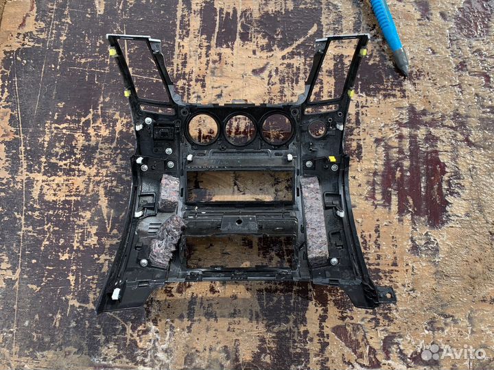 Mitsubishi Pajero Sport 2 накладка торпеда