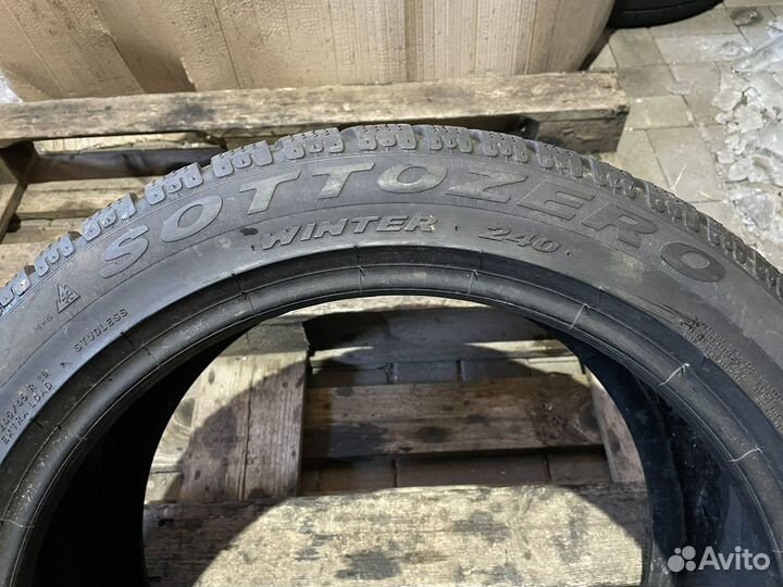 Pirelli Winter Sottozero 240 Serie II 245/45 R18