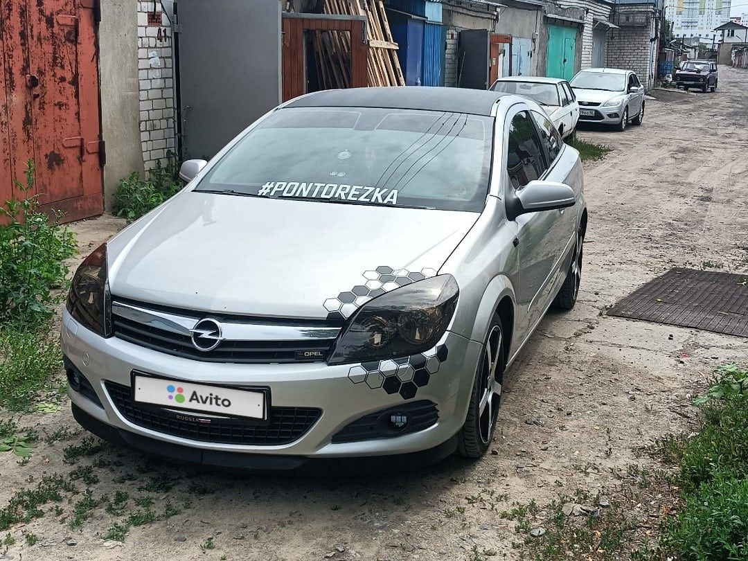 Opel Astra GTC: фото владельца