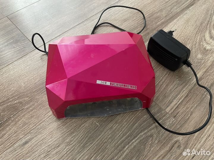 Лампа для маникюра