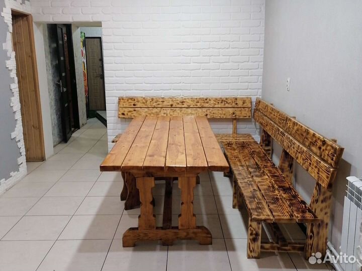 Бассейн с беседкой