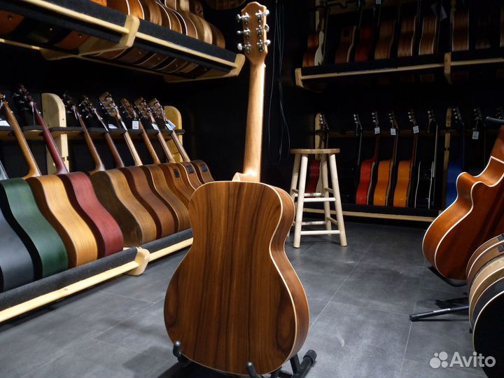 Акустическая гитара Baton Rouge X54s\om (новая)