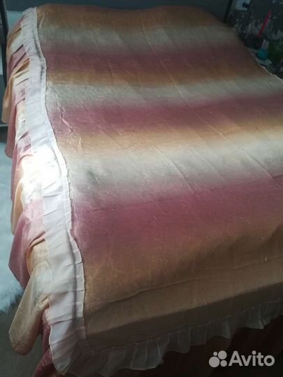 Покрывало, шторы, ламбрикен, навлочки