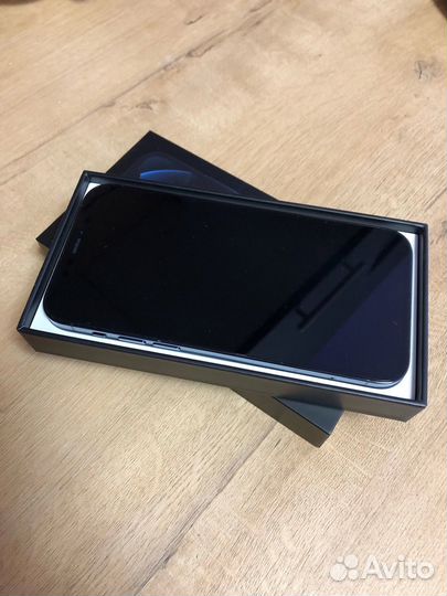 iPhone 12 Pro, 256 ГБ