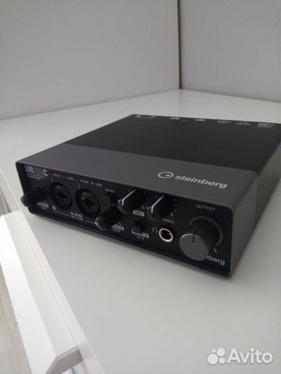 Звуковая карта Steinberg ur22c