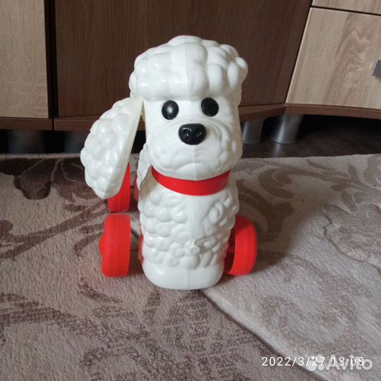 Игрушка собака каталка