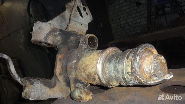Ремонт резьбы поворотной цапфы Даф (DAF) в Брянске