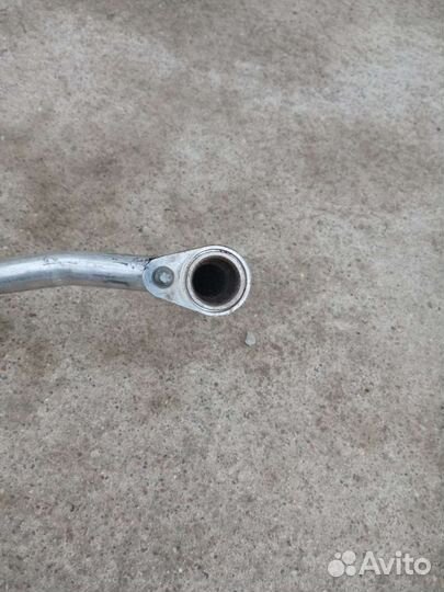 Skoda Octavia A7 трубка кондиционера