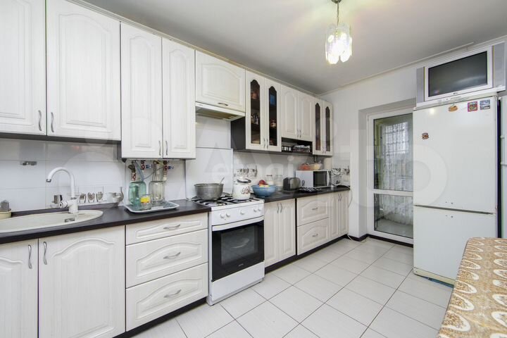 3-к. квартира, 79,6 м², 2/2 эт.