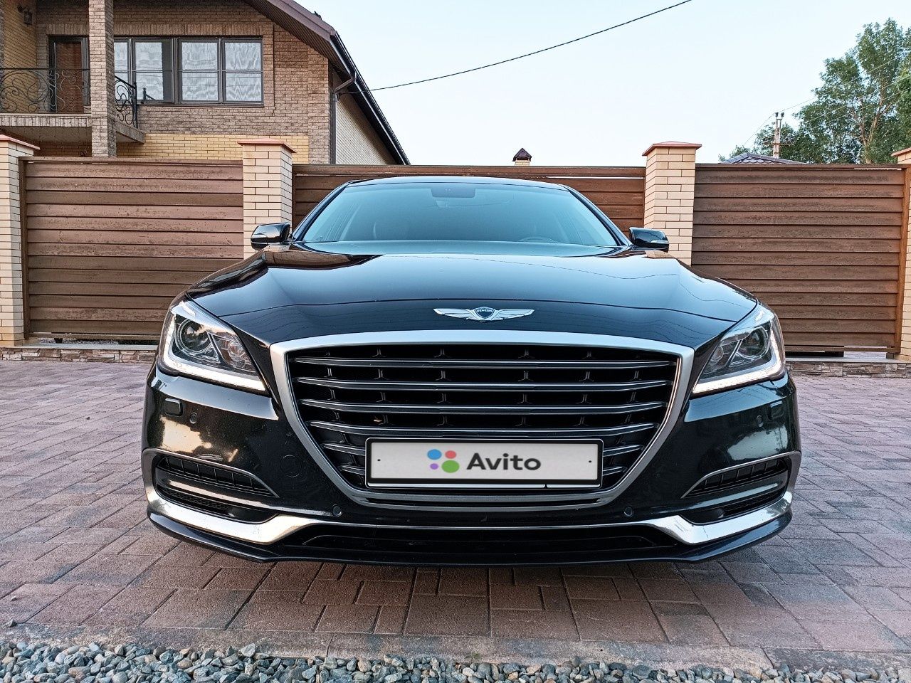Genesis G80: фото из отзыва