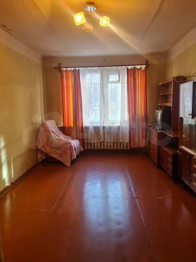 2-к. квартира, 45 м², 1/4 эт.