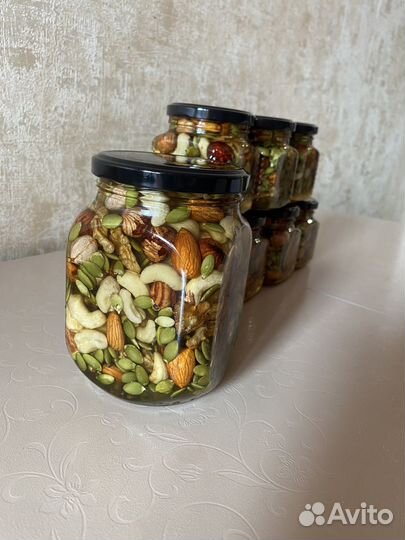 Орехи в меду