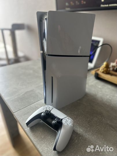 PlayStation 5 Slim, с дисководом, 1000 гб