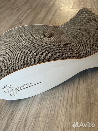 Когтеточка Фрося (рыбка) и игрушки