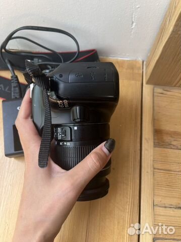 Фотоаппарат Canon 1100d с объективом 18-55mm VR объявление продам