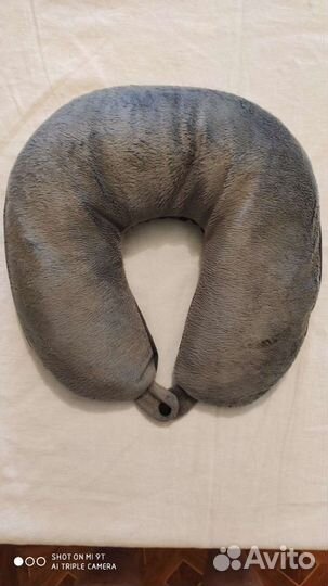 Подушка для путешествий