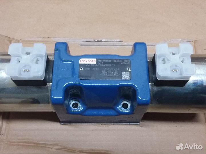 Клапан 4WE 10 E5X/EG24N9K4/M Rexroth R901278761