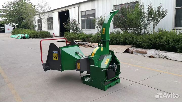 Измельчитель / Дробилка / Щепорез на трактор DH-70