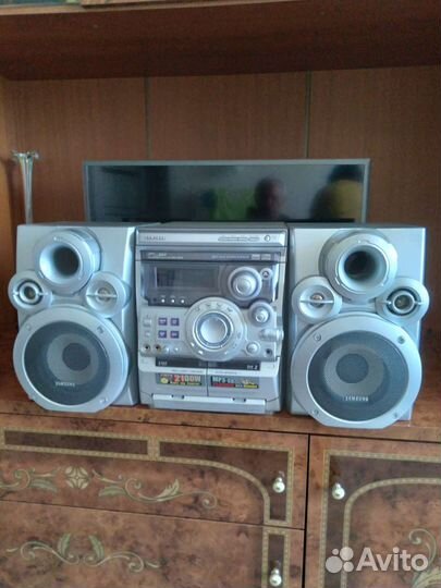 Музыкальный центр samsung