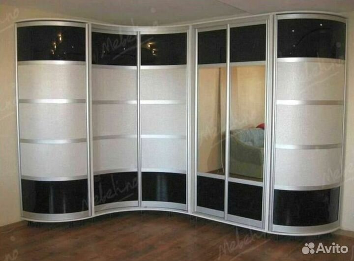 Радиусный угловой шкаф-купе фабричный