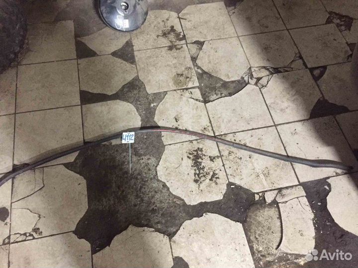 Уплотнитель Citroen C4 2005-2011