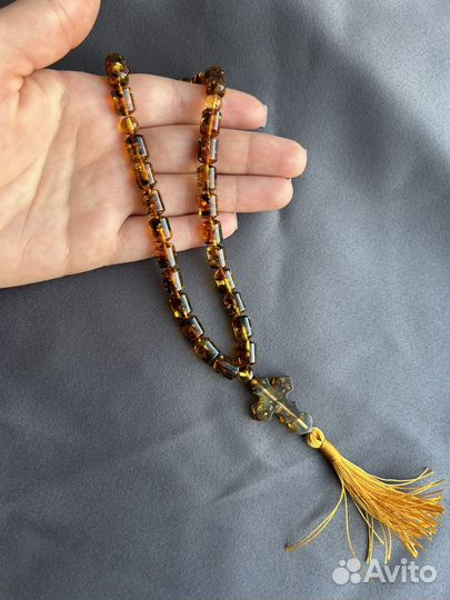 Набор браслет и бусы из янтаря