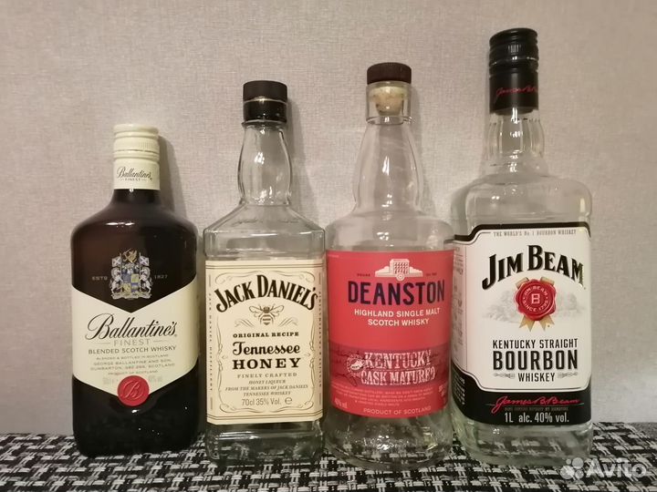 Бутылки стеклянные